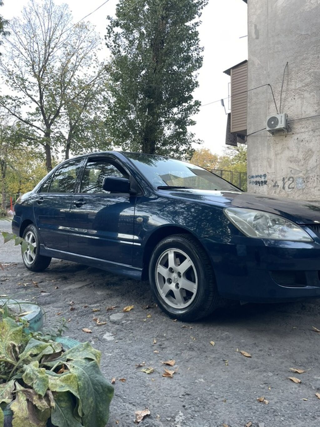 Mitsubishi Lancer: 2004 г., 1.6 л, Механика, Бензин, Седан: фото 2
