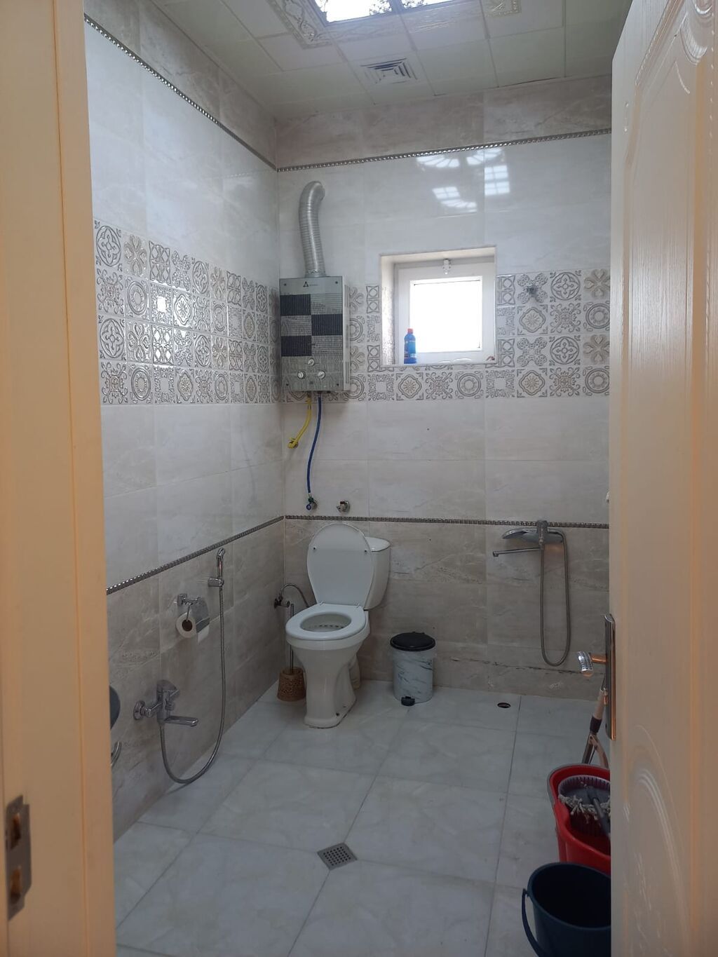 Saray, 269 kv. m, 5 otaqlı, Hovuzsuz, Telefon, Qaz, İşıq
