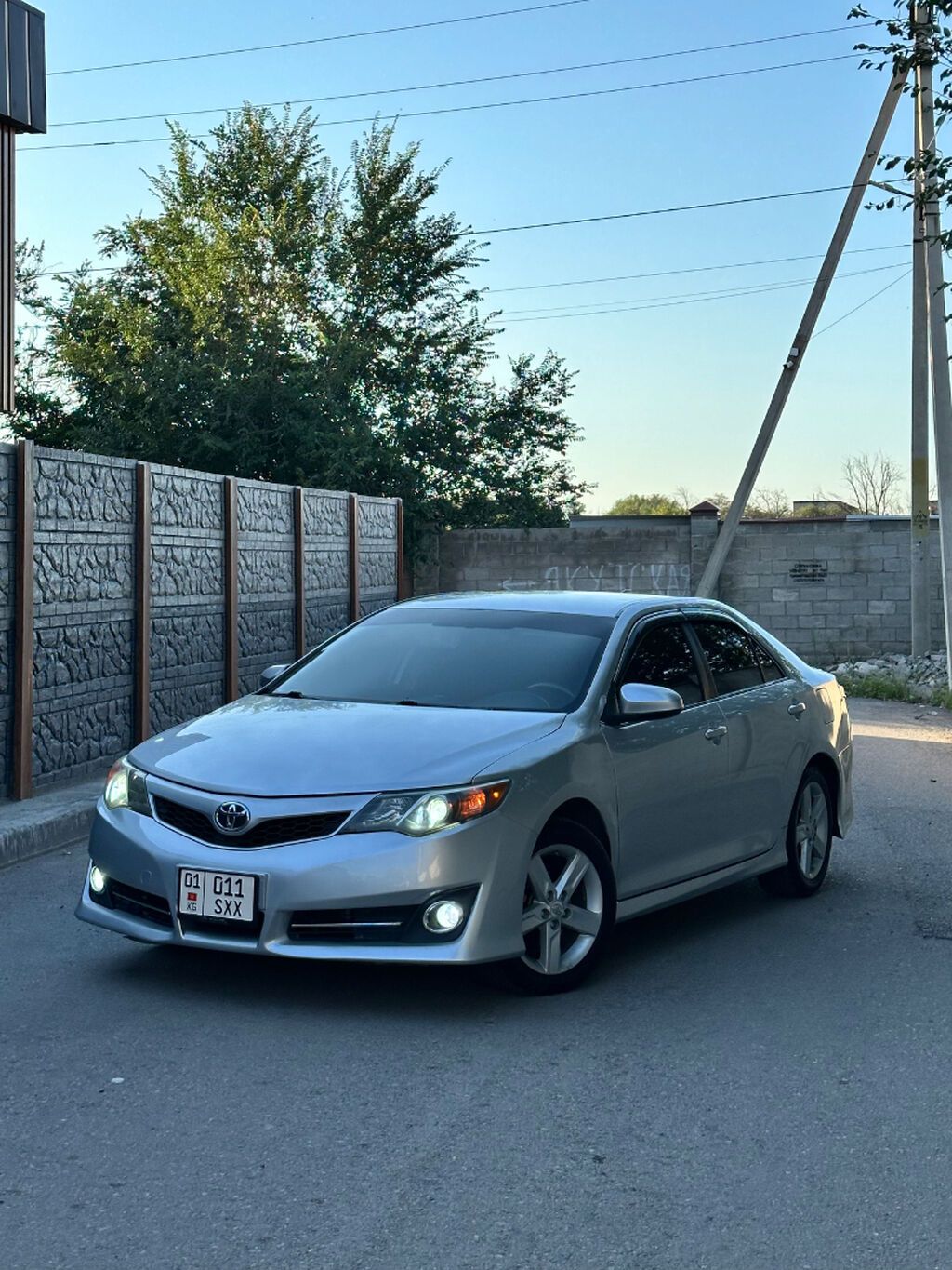 Toyota Camry: 2013 г., 2.5 л, Автомат, Бензин, Седан: фото 1