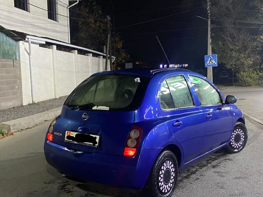 Nissan March: 2003 г., 1.3 л, Автомат, Бензин, Хэтчбэк: фото 5