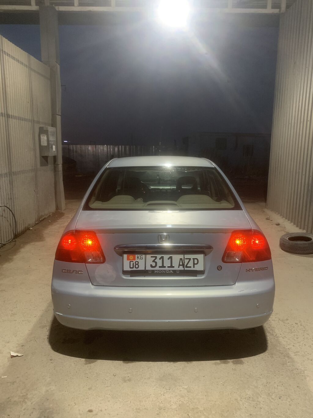 Honda Civic: 2003 г., 1.3 л, Вариатор, Гибрид, Седан: фото 4