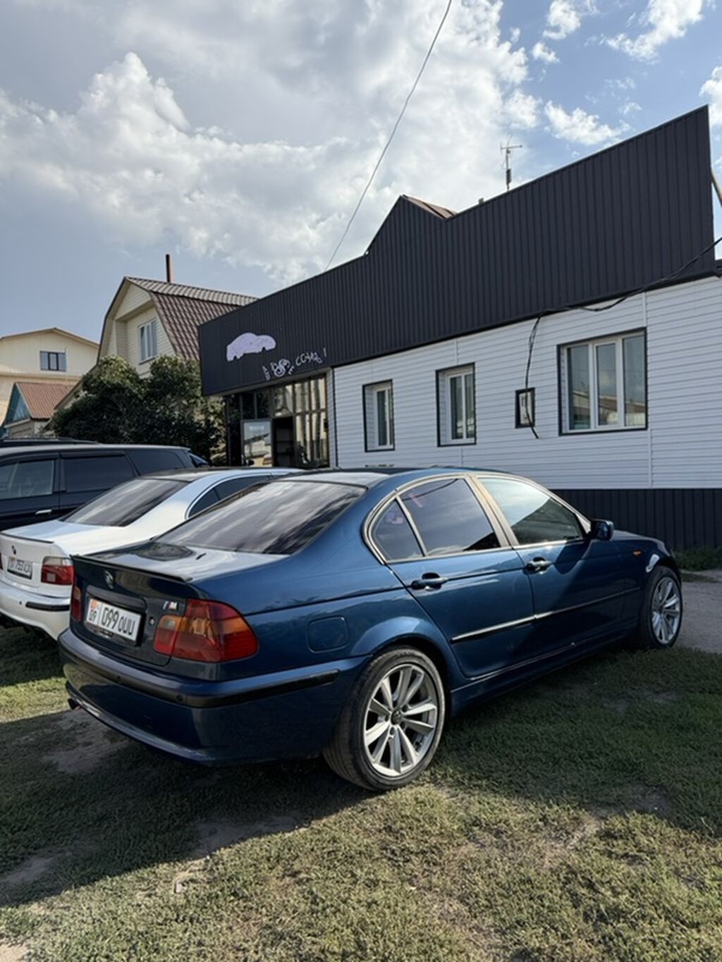 BMW 3 series: 2002 г., 2 л, Механика, Бензин, Седан: фото 2
