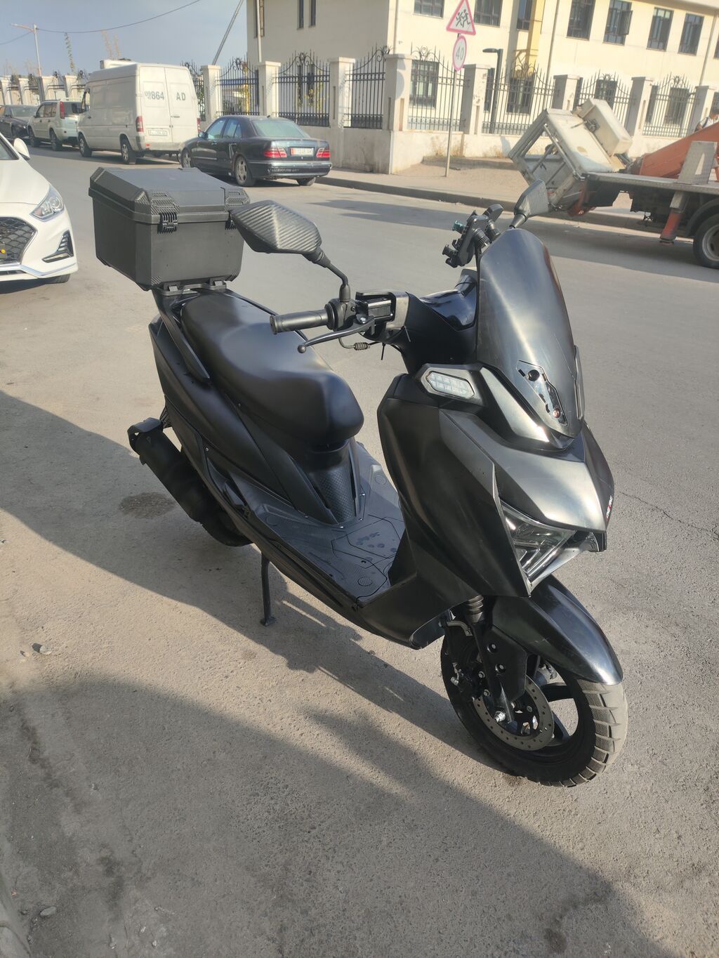 Срочно сатылуу шлем. Кофра. gps отслеживатель кошо берилет на: фото 2
