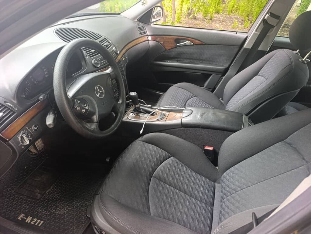 Mercedes-Benz E-Class: 2002 г., 3.2 л, Автомат, Бензин, Седан: фото 8