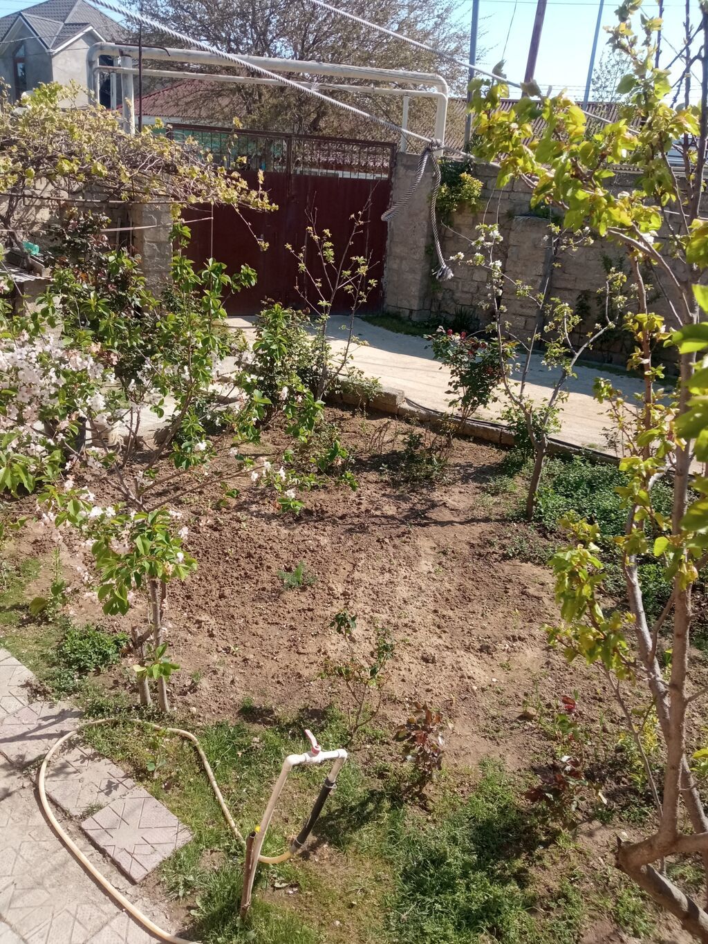 Bakı, Qala qəs., 150 kv. m, 3 otaqlı, İnternet, Telefon, Qaz