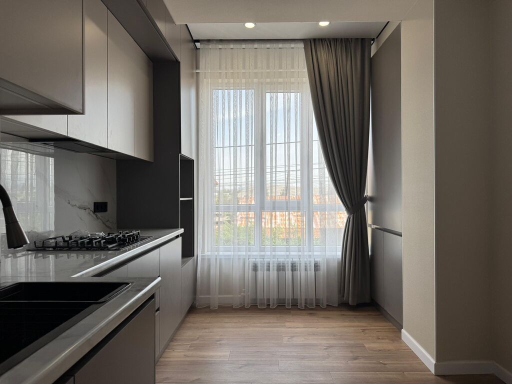 2 комнаты, 67 м², Элитка, Пишпек Элитка, 2 этаж, Евроремонт: фото 3