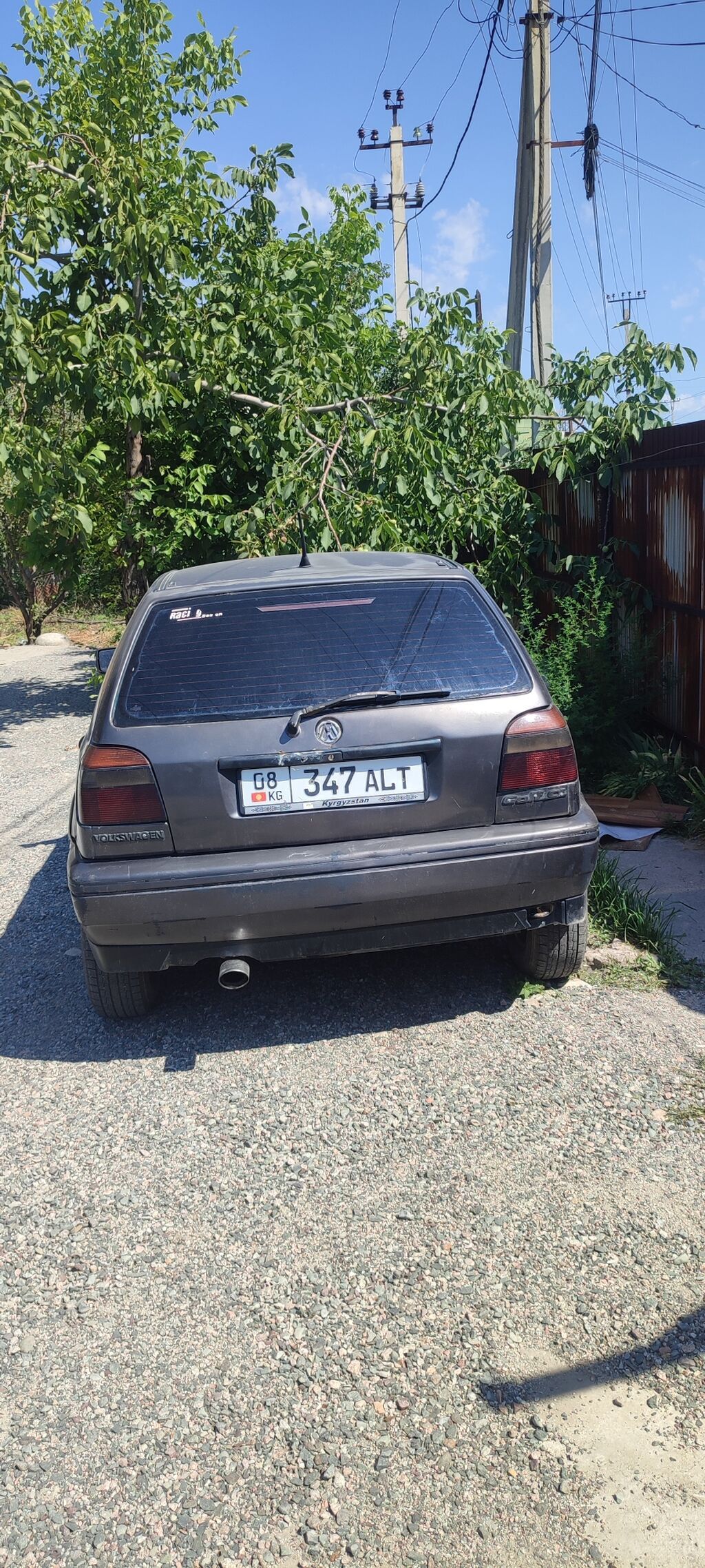 Volkswagen Golf: 1992 г., 1.6 л, Механика, Бензин, Хэтчбэк — фото 4