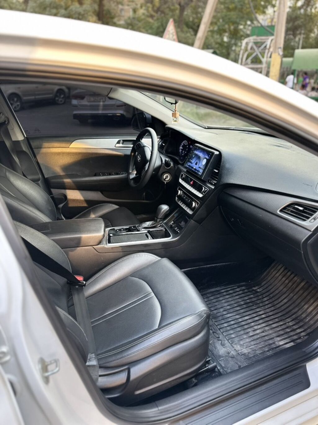 Hyundai Sonata: 2019 г., 2 л, Автомат, Газ, Седан: фото 4