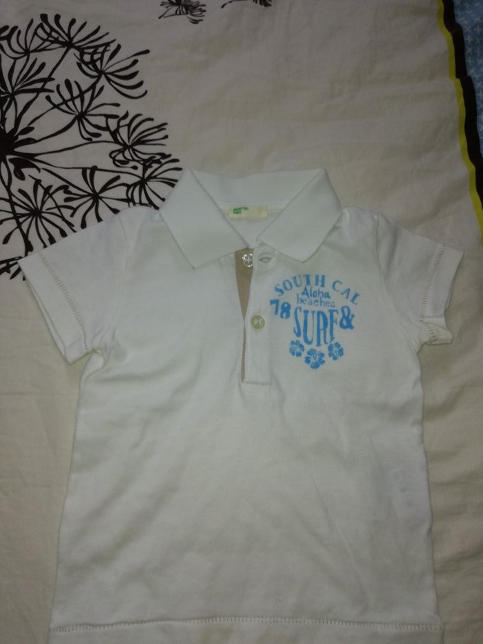 Dečiji Topići I Majice: Benetton vel 68 na lalafo.rs Benetton vel 68 - Beograd