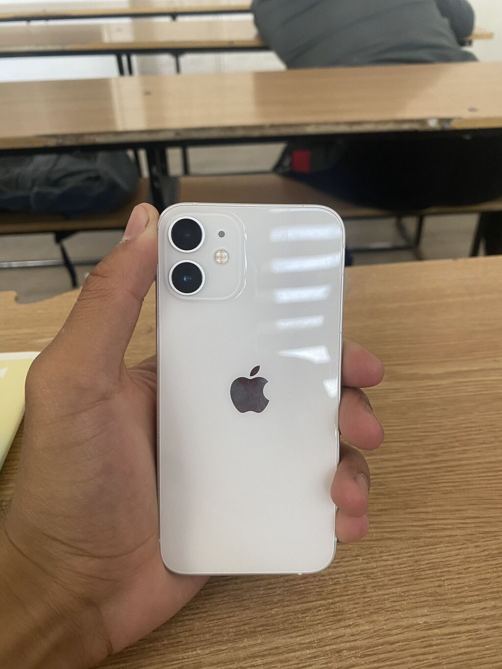 Продаю iPhone 12 mini 64gb, АКБ-81,: 26000 KGS ▷ Apple iPhone | Бишкек |  51551406 ᐈ lalafo.kg