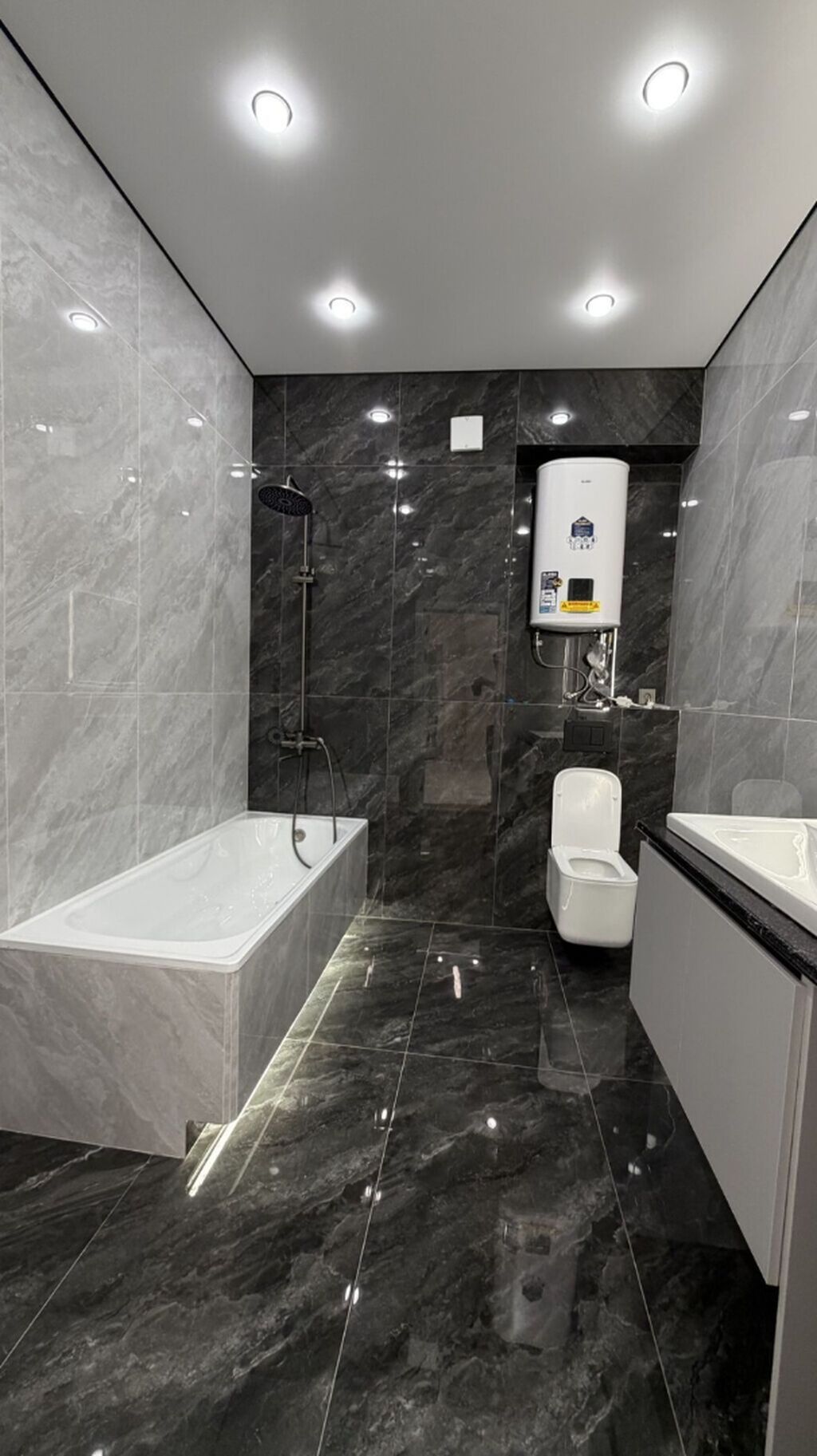 3 комнаты, 104 м², Асанбай мкр Элитка, 6 этаж, Дизайнерский ремонт: фото 2