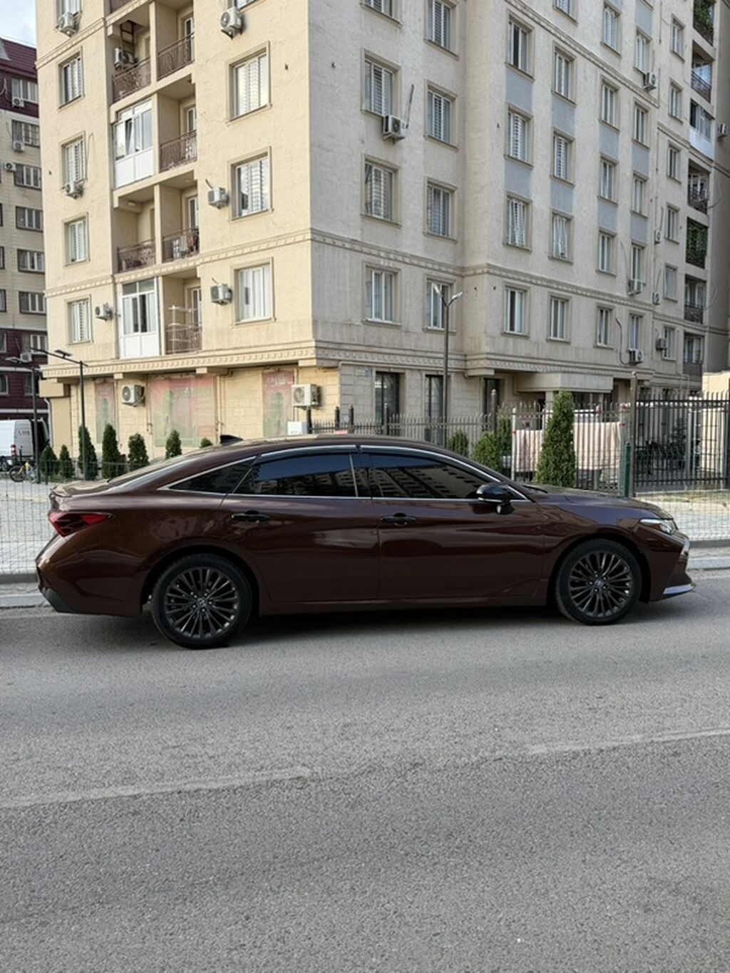 Toyota Avalon: 2019 г., 2.5 л, Автомат, Бензин, Седан: фото 3