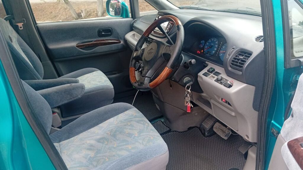 Nissan Serena: 2000 г., 2 л, Вариатор, Газ, Минивэн: фото 6