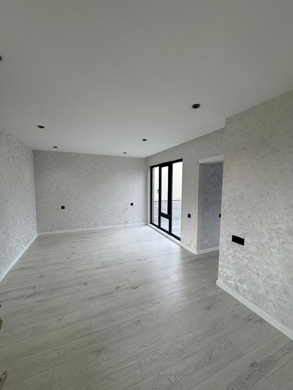 7 otaqlı, Yeni tikili, 252 kv. m