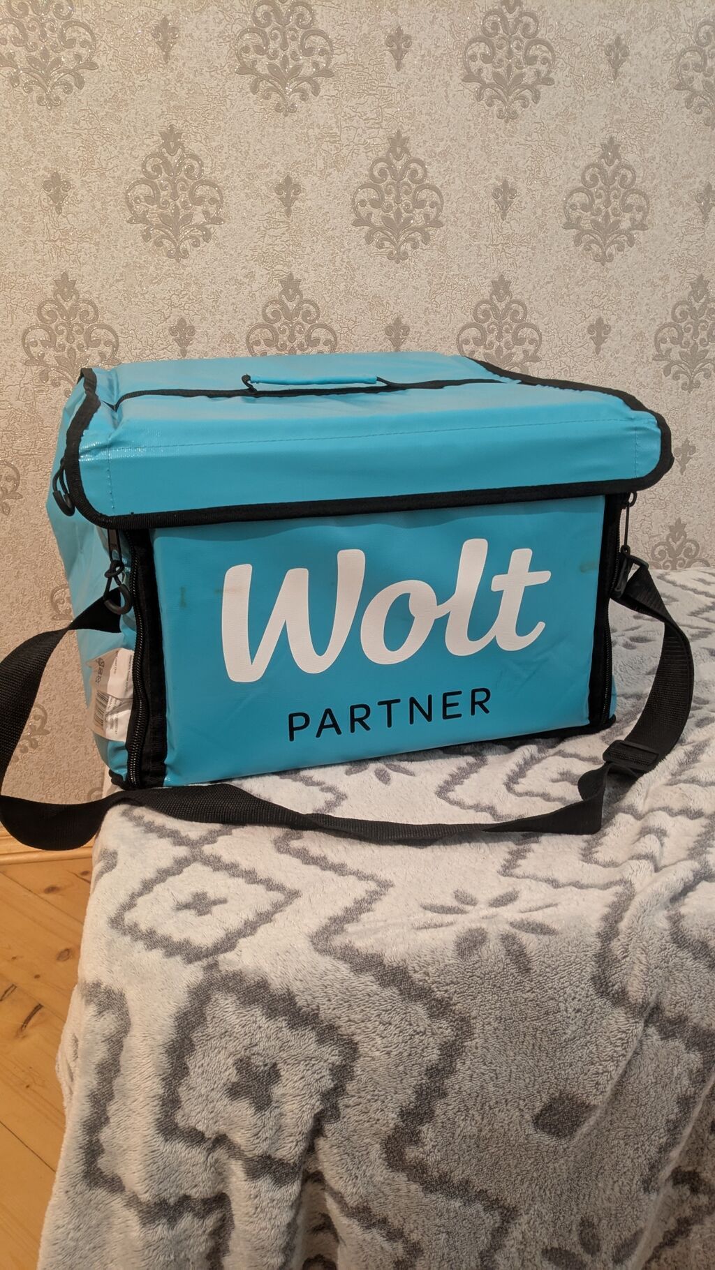 Qiymət son təzədir Wolt Partner termal çatdırılma çantası. Yemək və