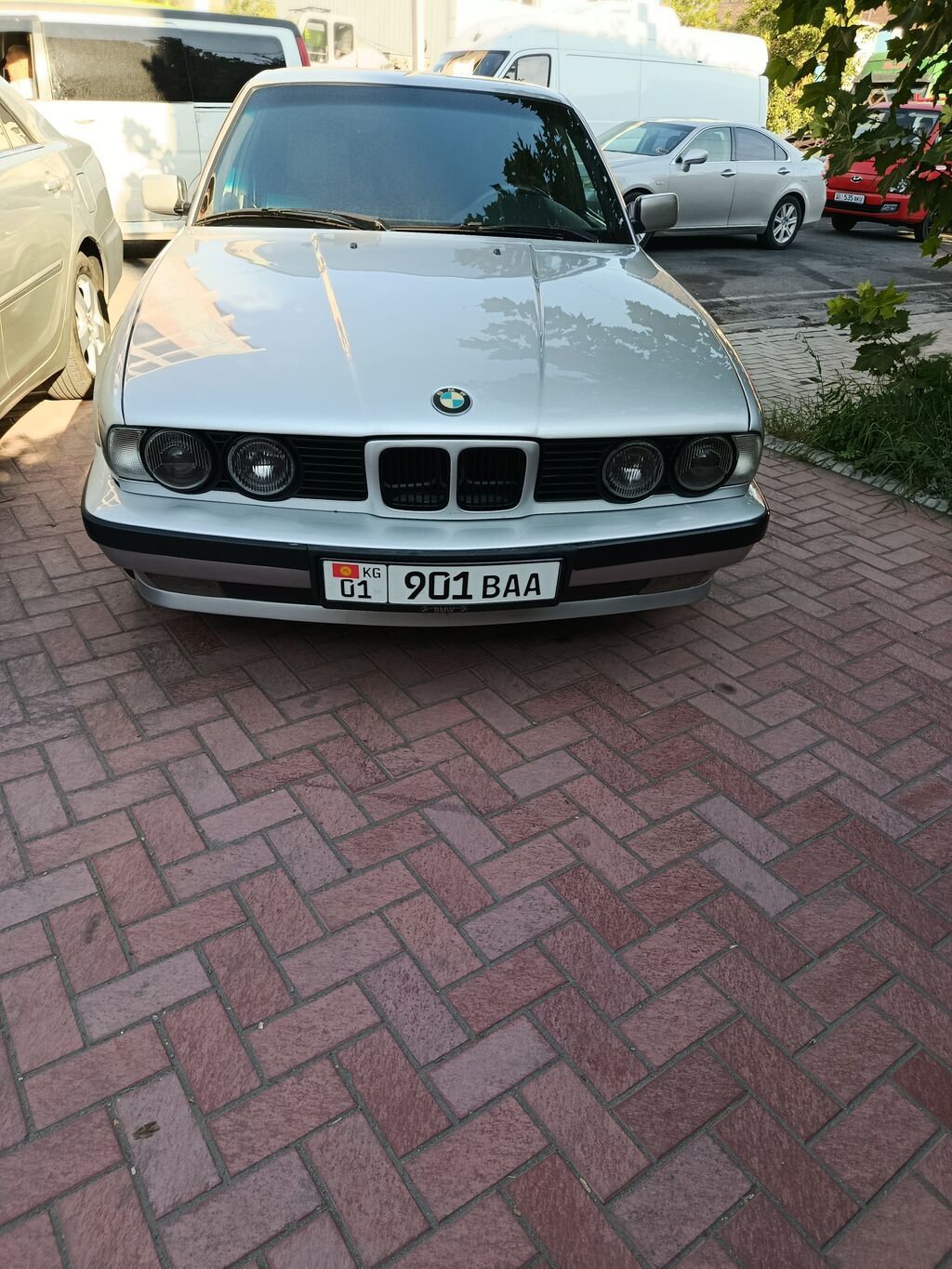 BMW 5 series: 1992 г., 2.5 л, Механика, Бензин, Седан: фото 2