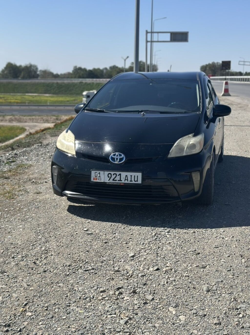 Toyota Prius: 2015 г., Вариатор, Гибрид, Хэтчбэк: фото 3