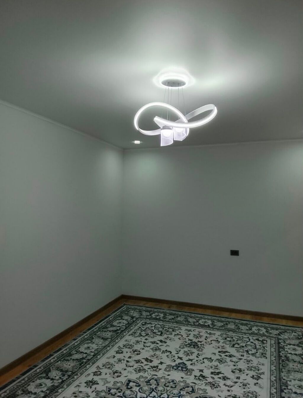 1 комната, 43 м², Киргизия 1 106 серия улучшенная, 5 этаж, Косметический ремонт: фото 2