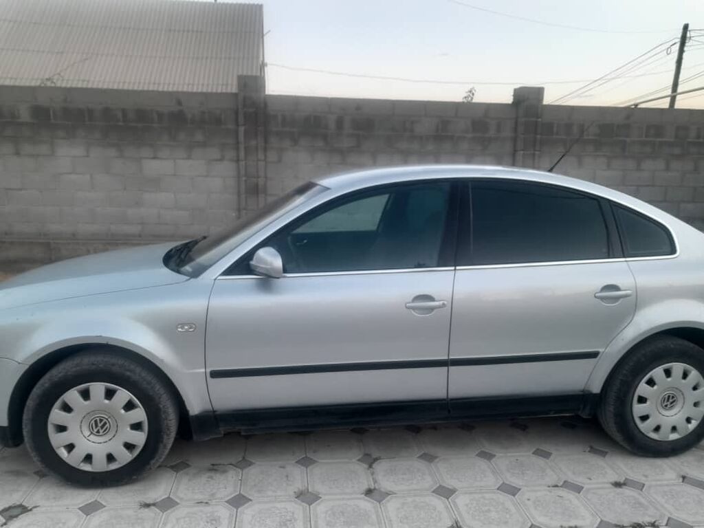 Volkswagen Passat: 2003 г., 2 л, Автомат, Бензин, Седан: фото 8