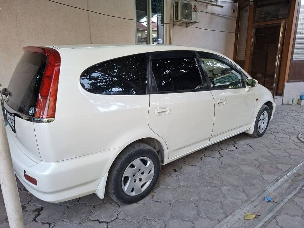 Honda Stream: 2003 г., 1.7 л, Автомат, Бензин, Минивэн: фото 3