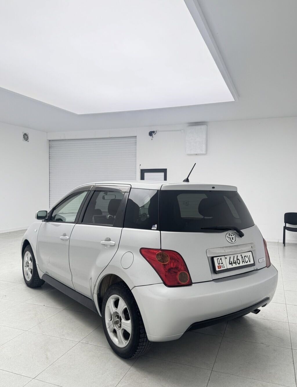 Toyota Ist: 2003 г., Автомат, Бензин: фото 5