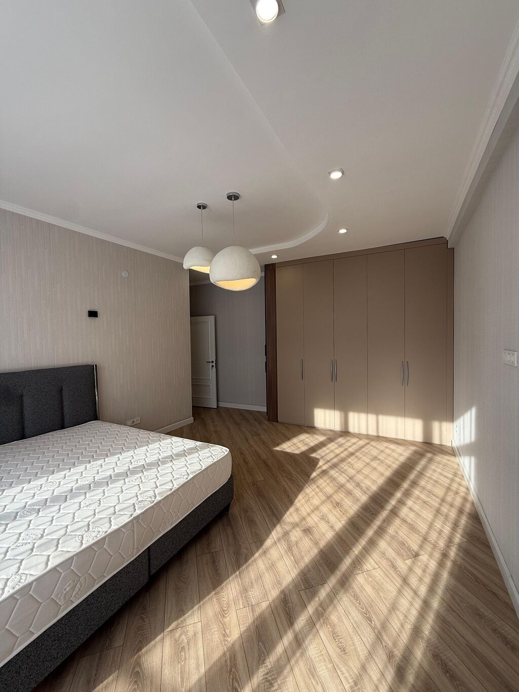 5 и более комнат, 205 м², Элитка, 2 этаж, Дизайнерский ремонт: фото 4