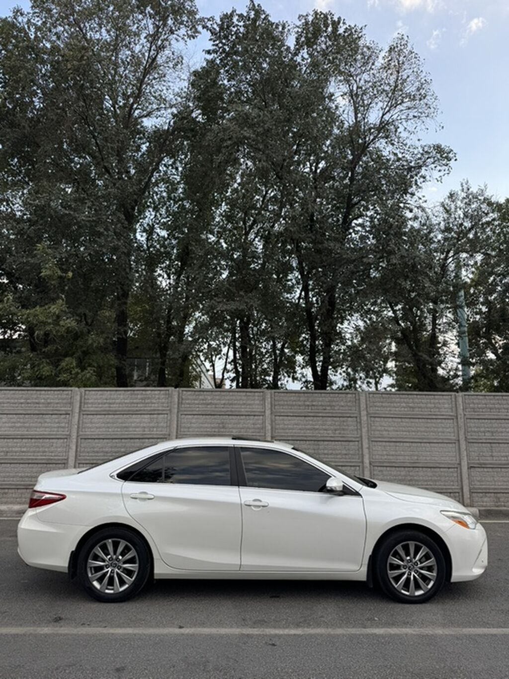 Toyota Camry: 2017 г., 2.5 л, Автомат, Бензин, Седан: фото 4