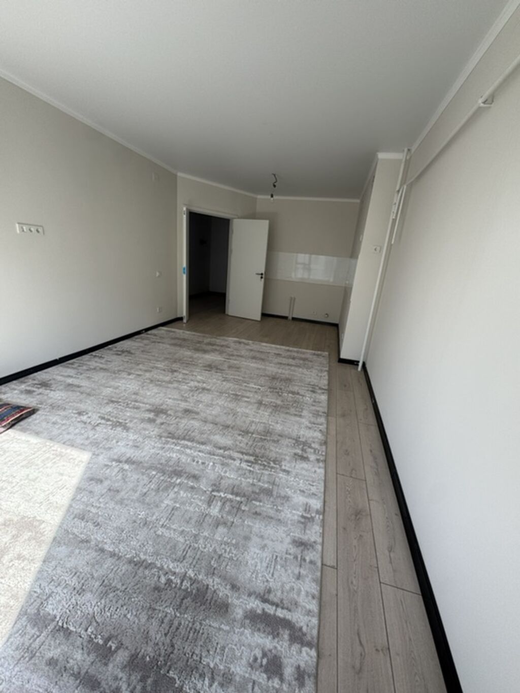 2 комнаты, 52 м², Пишпек Элитка, 12 этаж, Косметический ремонт: фото 2