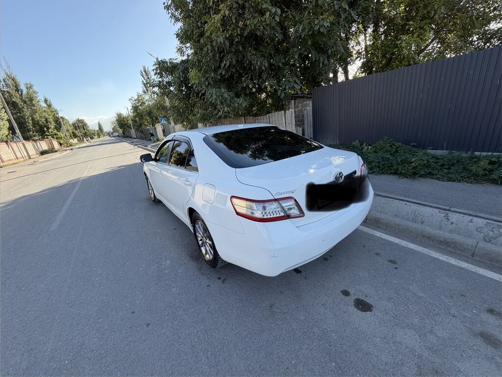 Toyota Camry: 2010 г., 2.5 л, Вариатор, Гибрид, Седан: фото 4