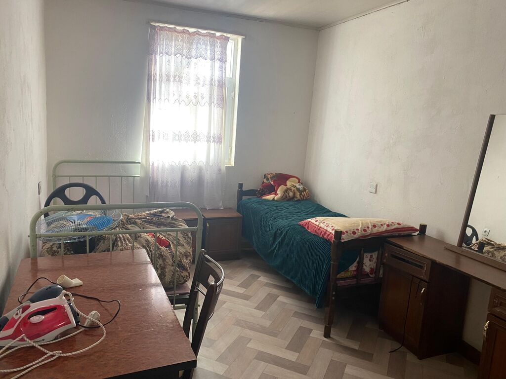 2 otaqlı həyət evi – kirayəlik yaşayış sahəsi Plan və otaqlar: -