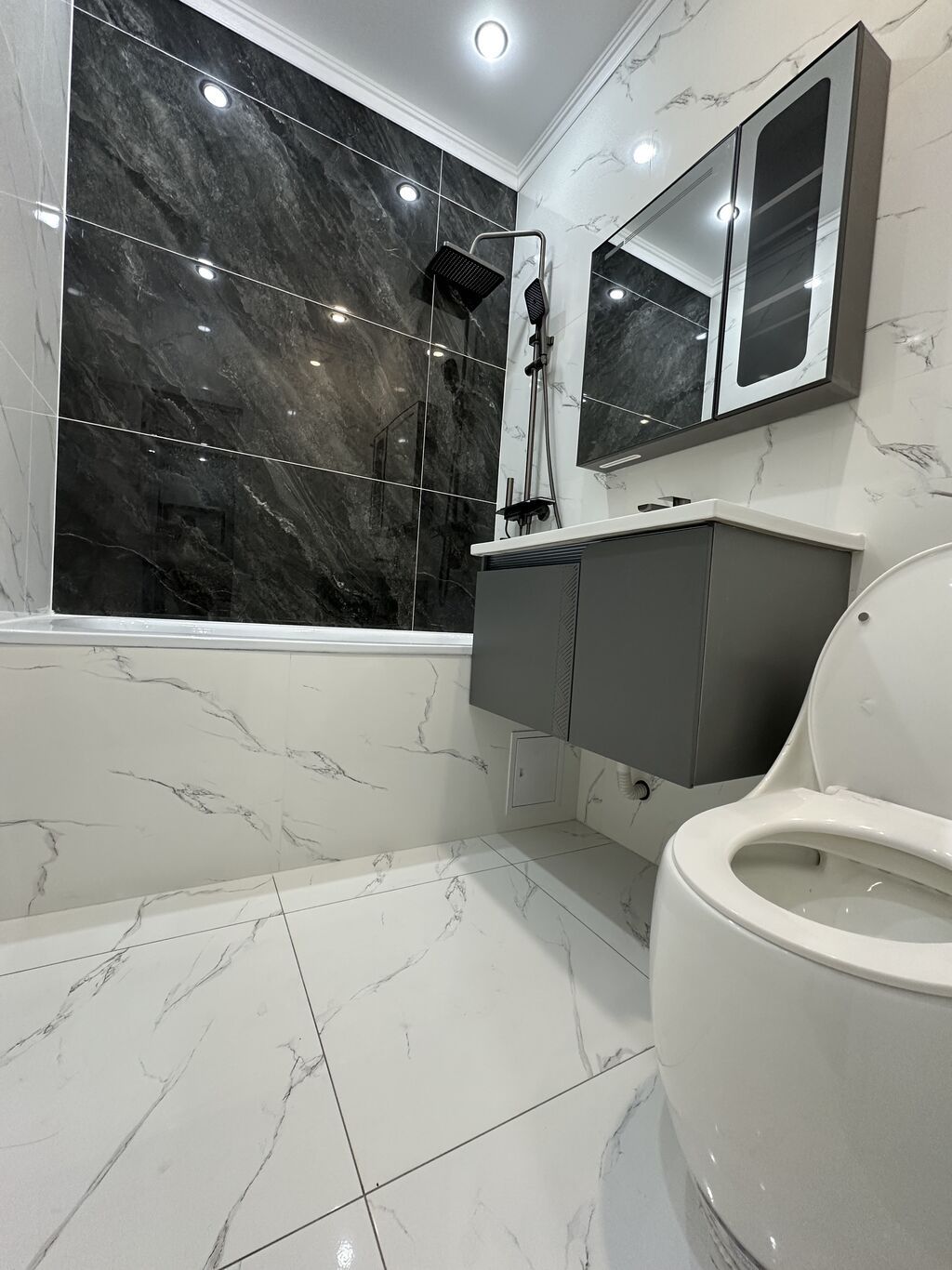 1 комната, 53 м², 108 серия, 2 этаж, Дизайнерский ремонт: фото 6