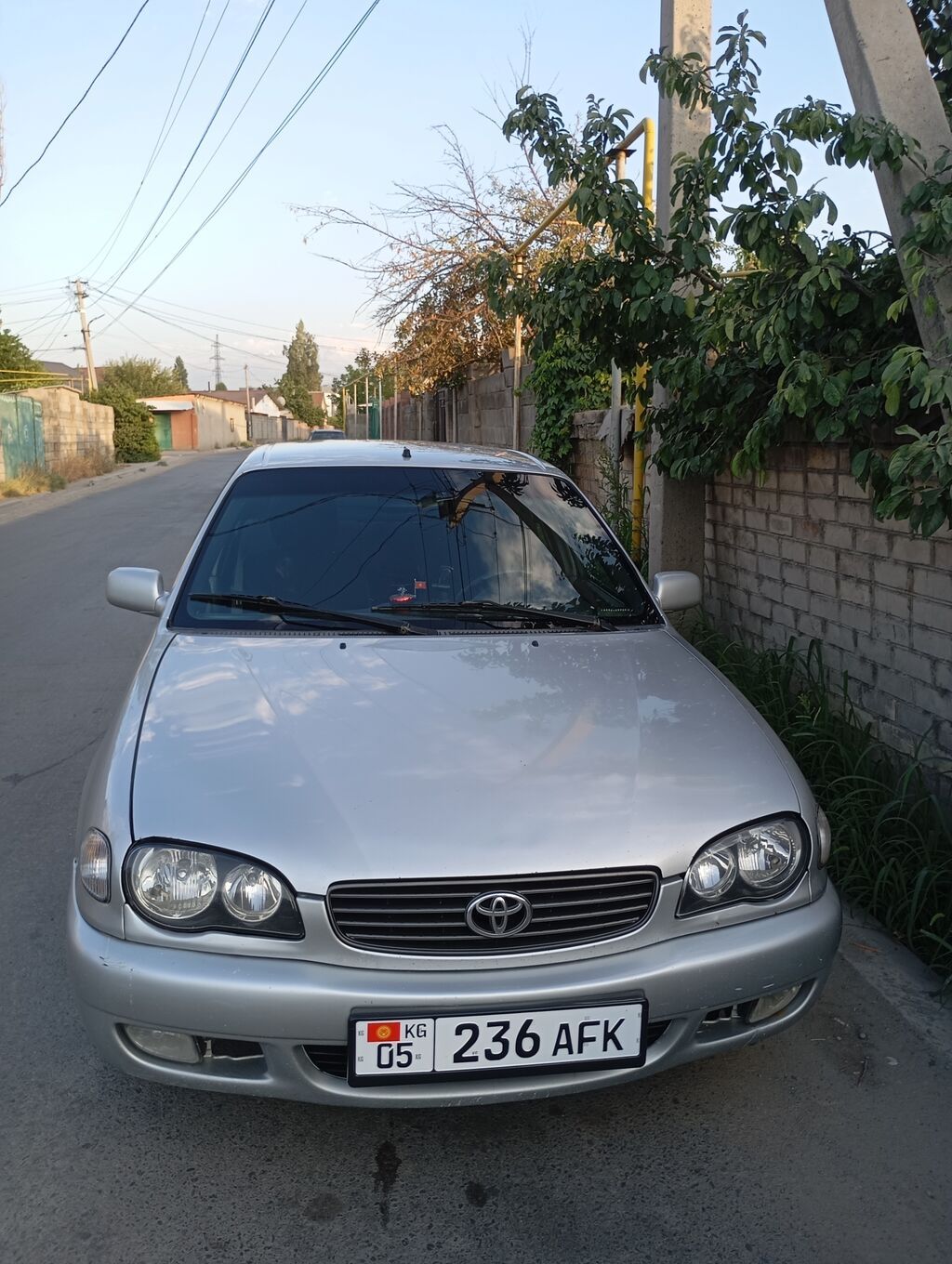 Toyota Corolla: 2002 г., Седан: фото 2