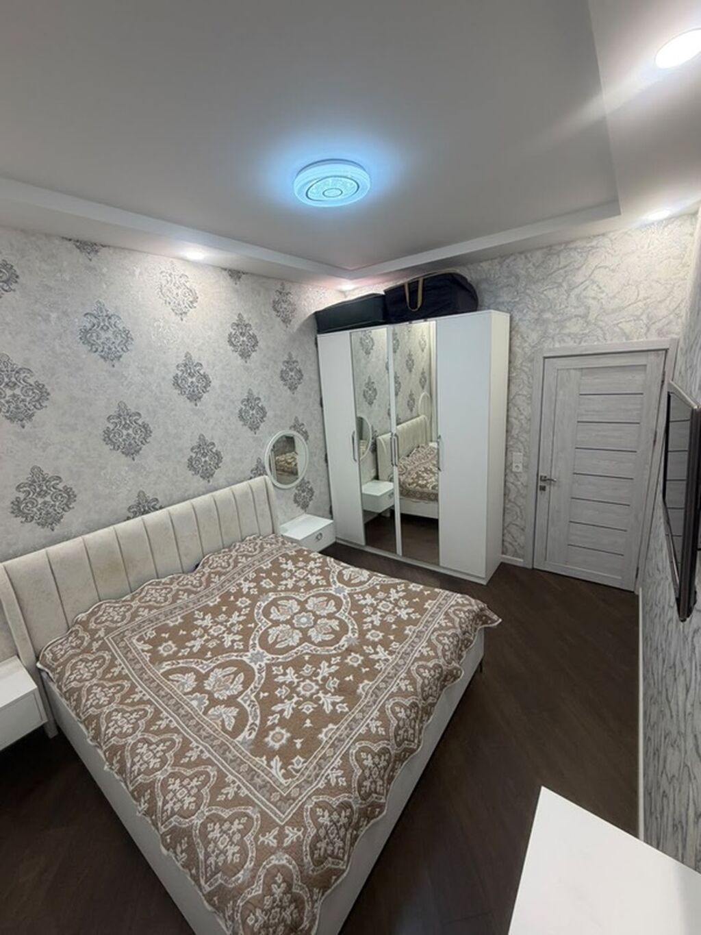 Dədə Qorqud 6 otaqlı, 178 kv. m, Yeni təmirli