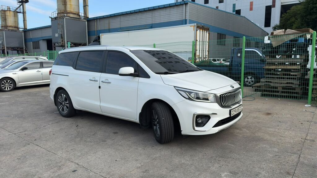 Kia Carnival: 2020 г., 2.2 л, Автомат, Дизель, Минивэн: фото 7