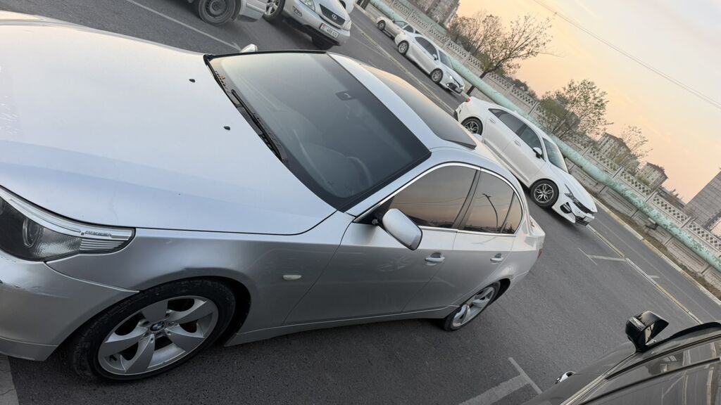 BMW 5 series: 2005 г., Автомат, Бензин, Седан: фото 2