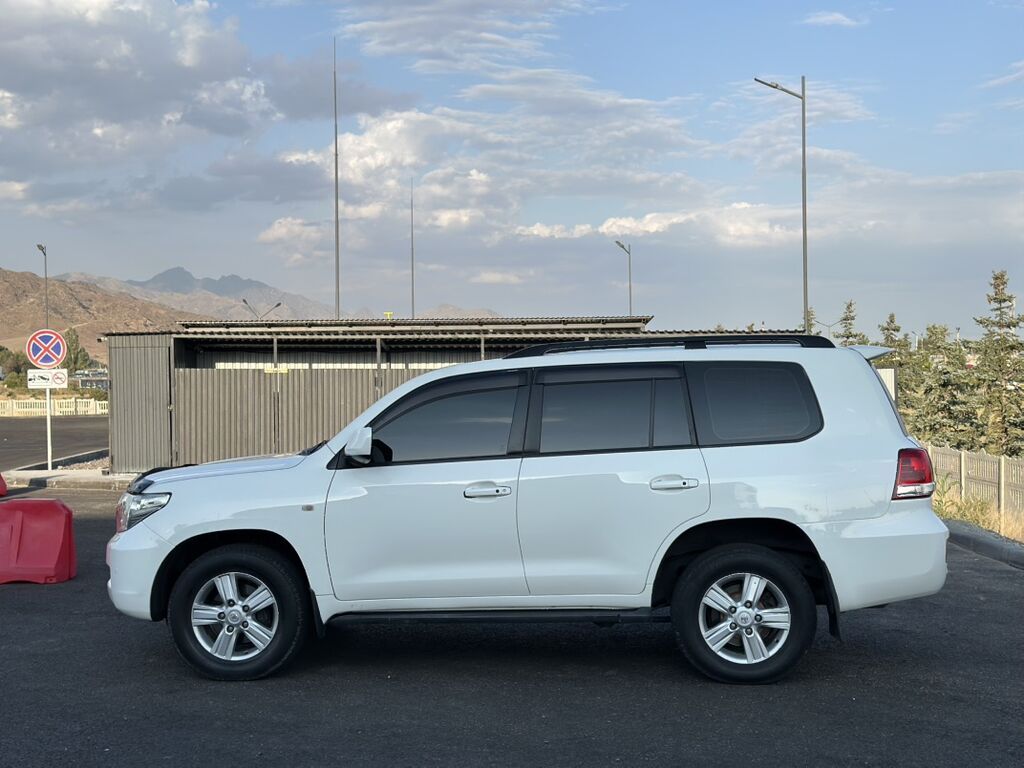 Toyota Land Cruiser 2007 г., 4.7 л, автомат, газ: фото 7