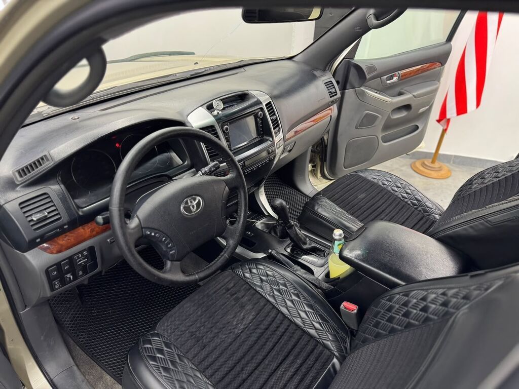 Toyota Land Cruiser Prado: 2007 г., 3 л, Автомат, Дизель, Внедорожник: фото 7