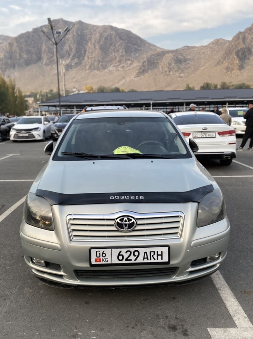 Toyota Avensis: 2003 г., 1.8 л, Механика, Бензин, Седан: фото 1