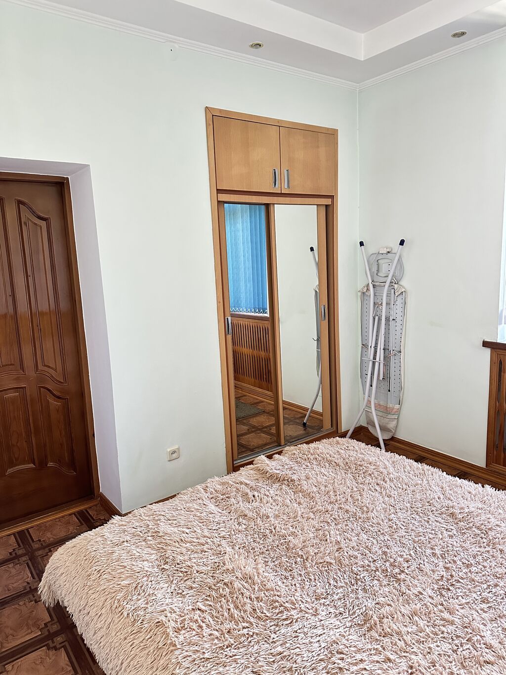 2 комнаты, 45 м², Золотой квадрат Сталинка, 3 этаж, Старый ремонт: фото 8