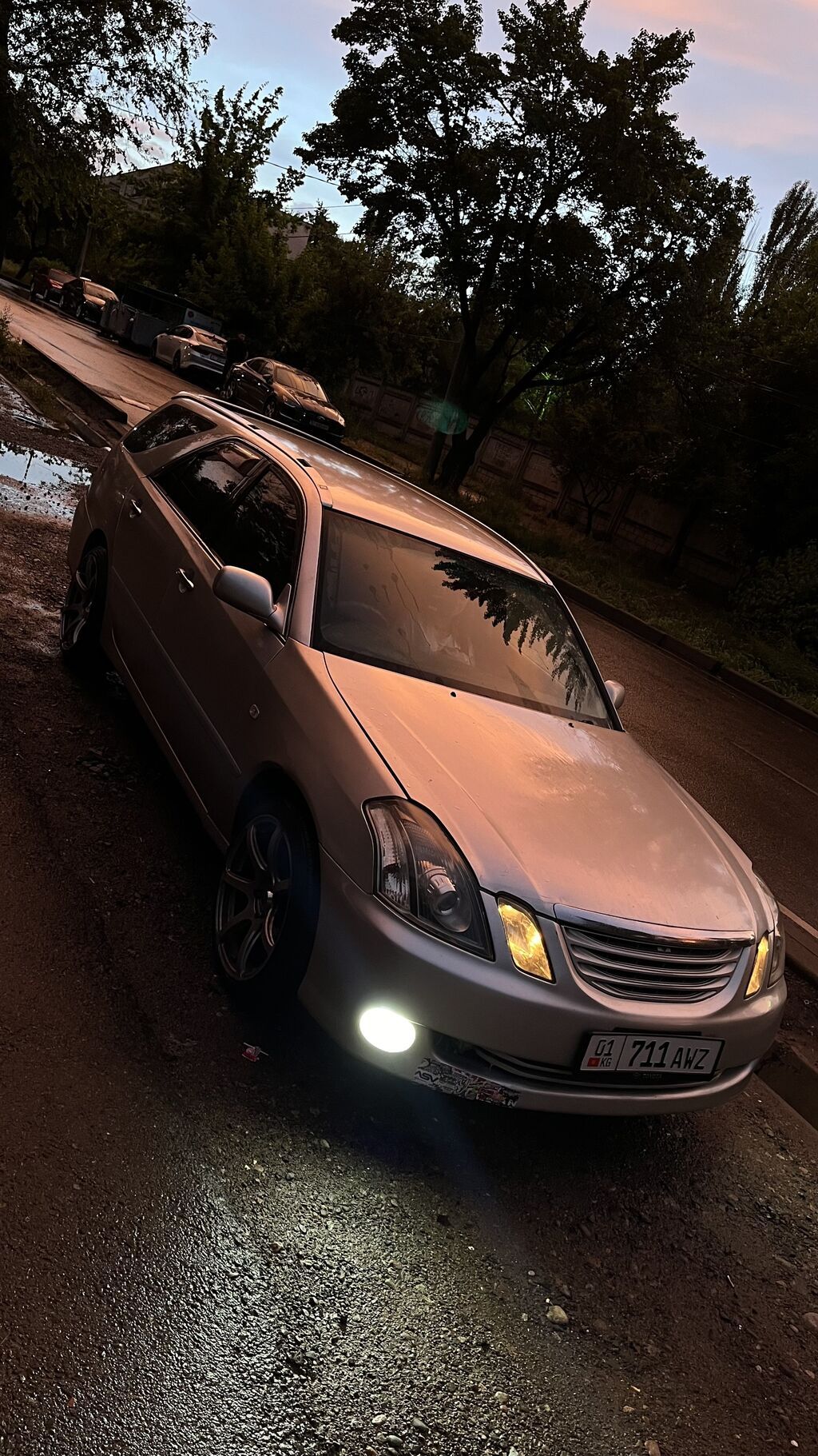 Toyota Mark II: 2002 г., 2 л, Автомат, Универсал: фото 3