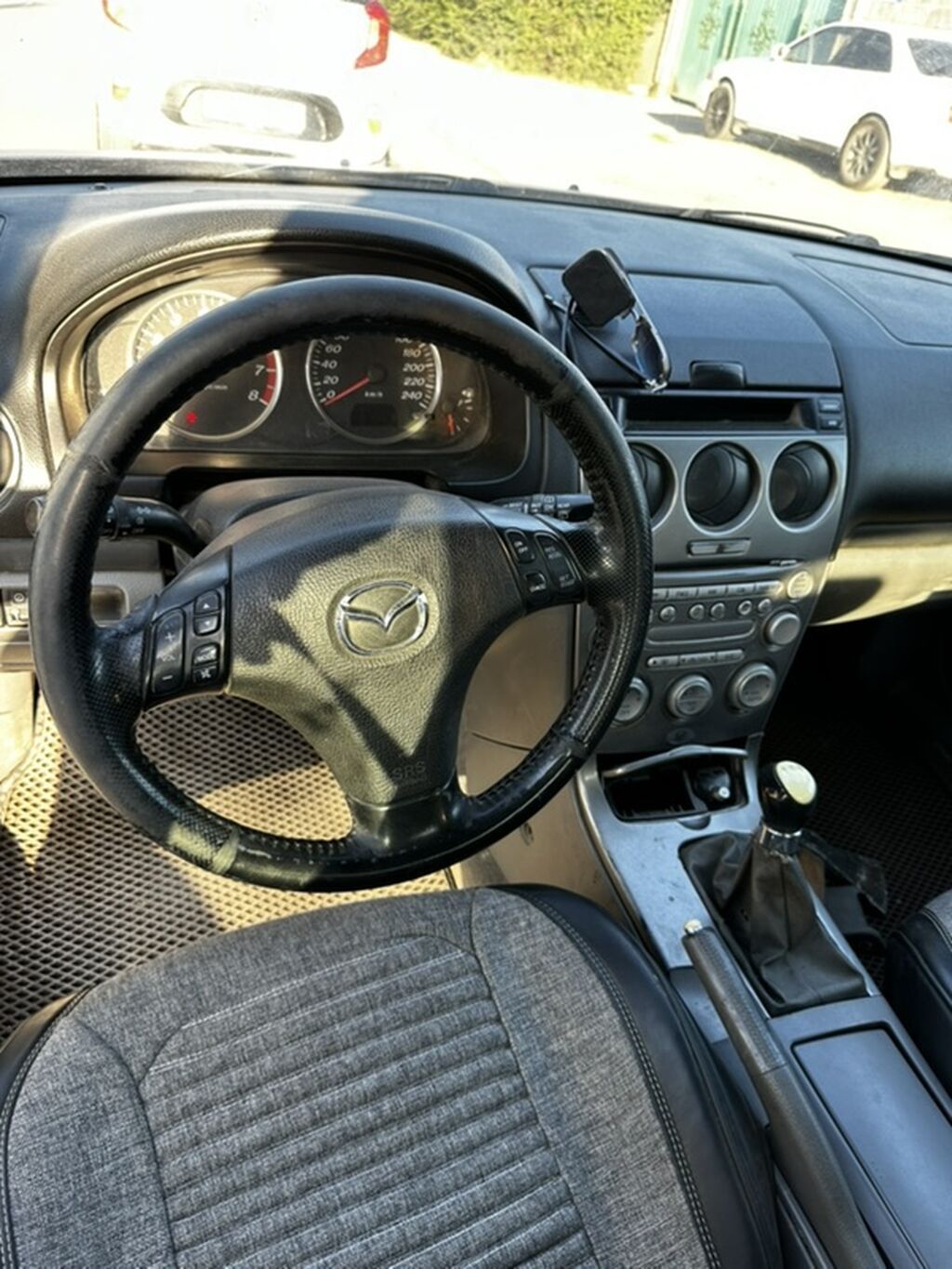 Mazda 6: 2004 г., Механика, Седан — фото 5