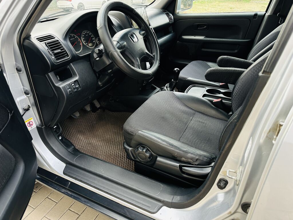Продается Honda CR-V, 2003 г., 2 л, механика, полный привод: фото 7