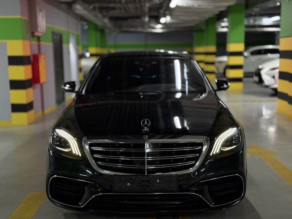 Mercedes-Benz S-class AMG: 2018 г., 4 л, Автомат, Бензин, Седан: фото 1