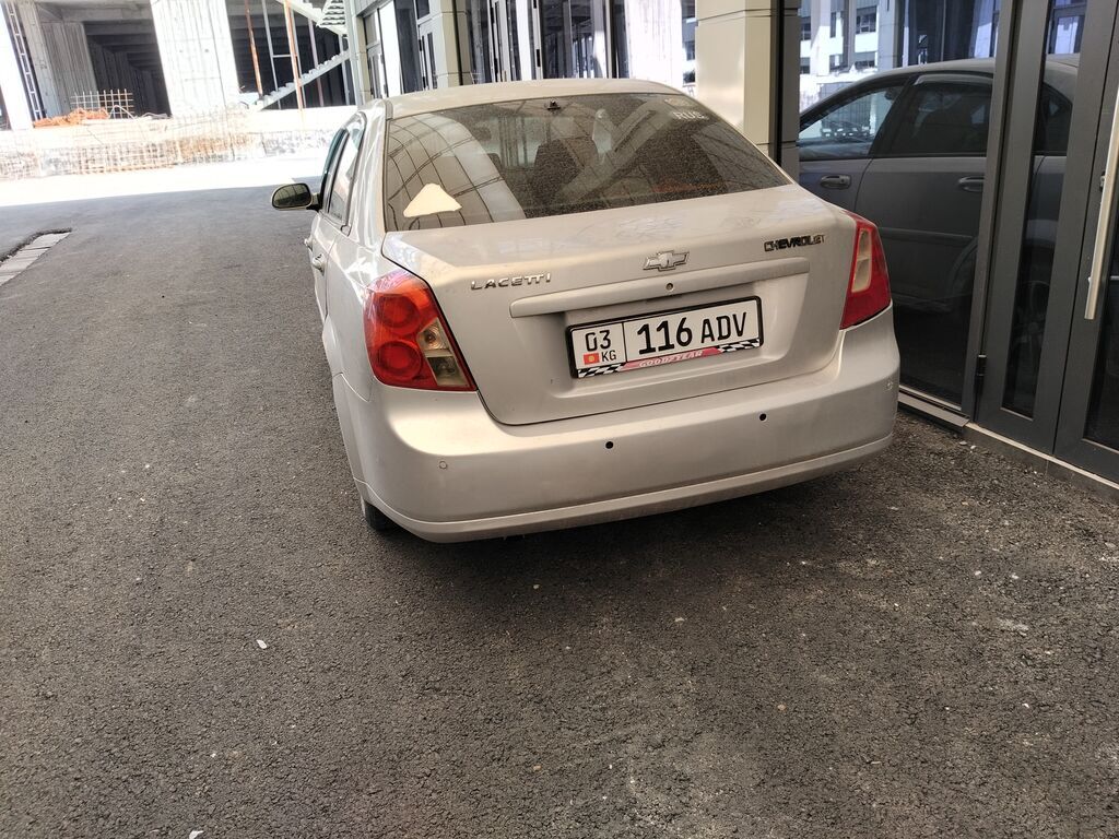 Chevrolet Lacetti: 2005 г., Механика, Бензин, Седан: фото 3