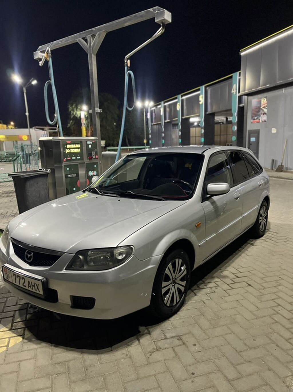 Mazda Familia: 2003 г., Автомат, Бензин, Хэтчбэк: фото 6