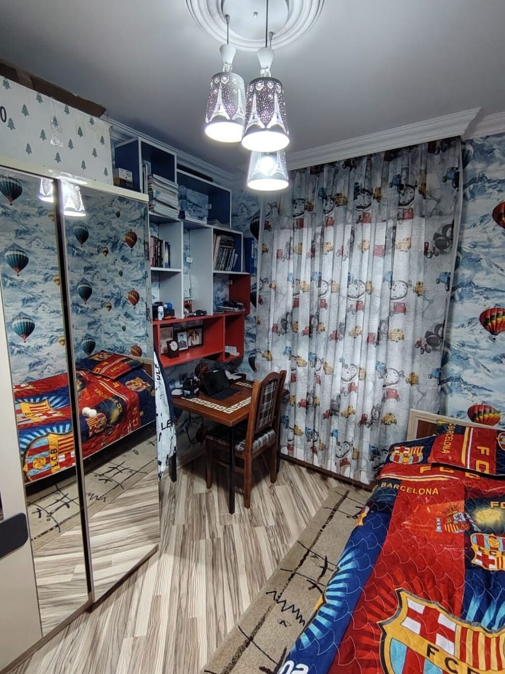 Sumqayıt, 4 otaqlı, Köhnə tikili, 93 kv. m