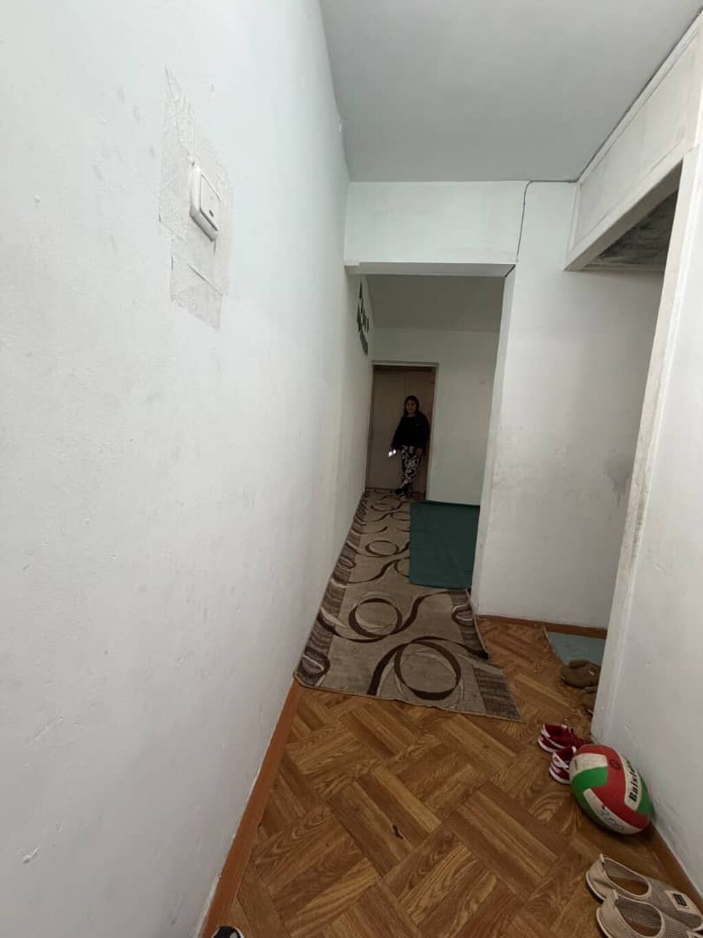 3 комнаты, 58 м², Молодая Гвардия 104 серия, 1 этаж, Старый ремонт: фото 5