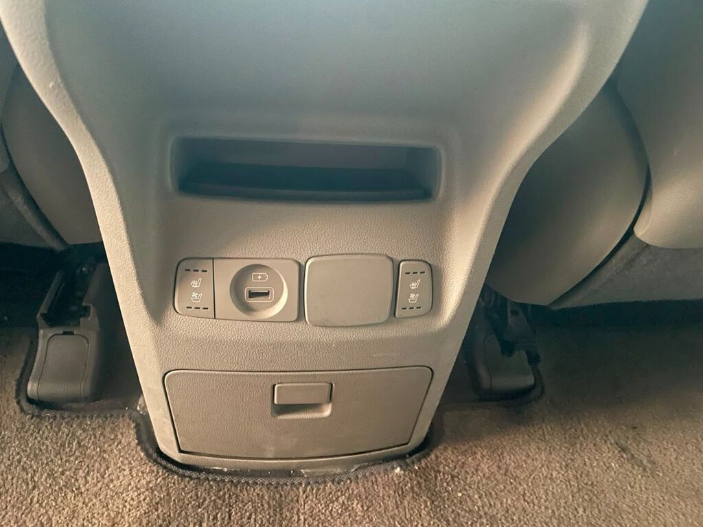 Kia Carnival: 2019 г., 2.2 л, Автомат, Дизель, Минивэн: фото 8