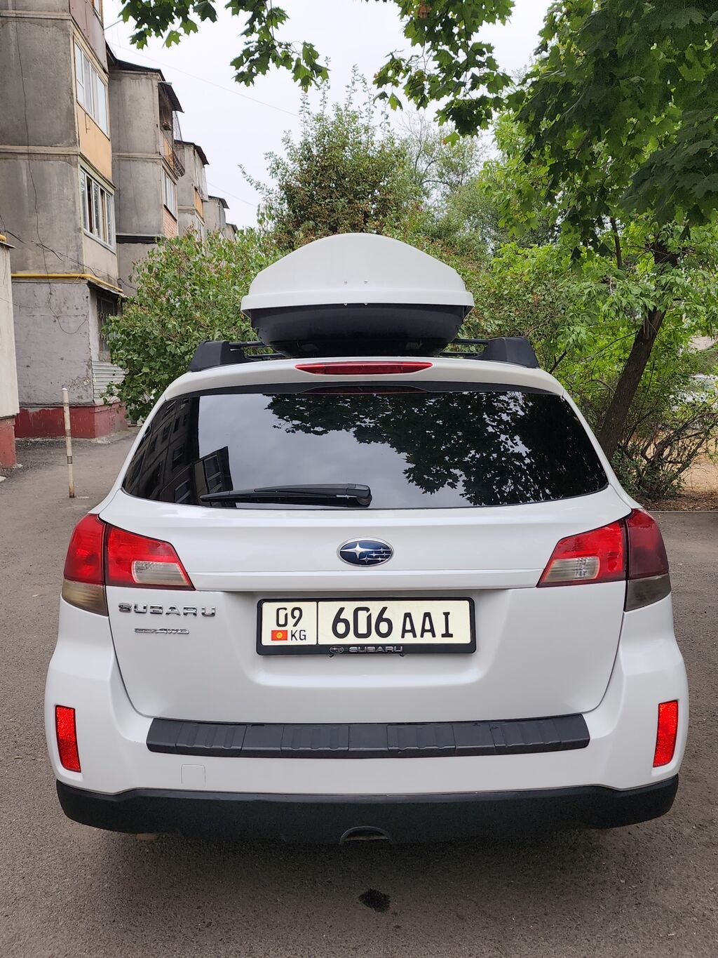 Subaru Outback: 2011 г., 2.5 л, Вариатор, Бензин, Универсал: фото 4
