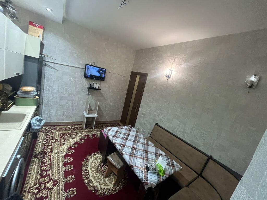 Binəqədi qəs. 4 otaqlı, 108 kv. m, Kredit yoxdur, Yeni təmirli